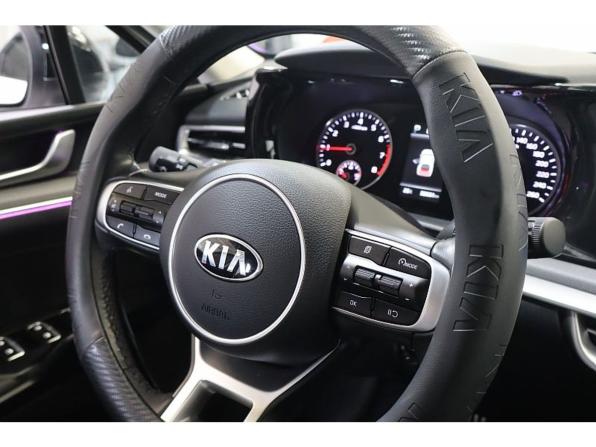 Kia K5 III с пробегом 2021 года, цена 2 499 000 рублей, 32494 км, седан, Автокод Объявления