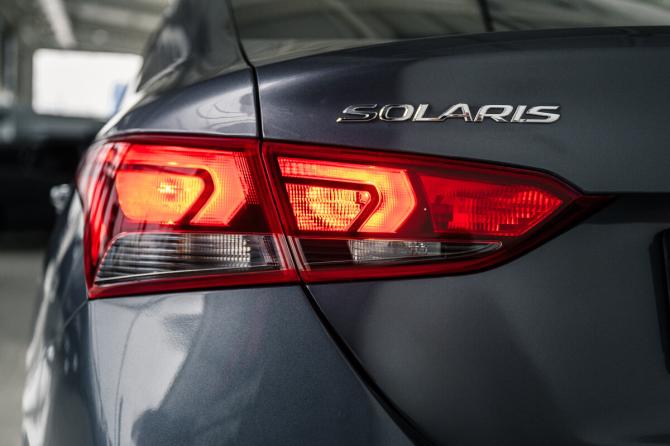Hyundai Solaris II Рестайлинг с пробегом 2021 года, цена 1 330 000 рублей, 85154 км, седан, Автокод Объявления