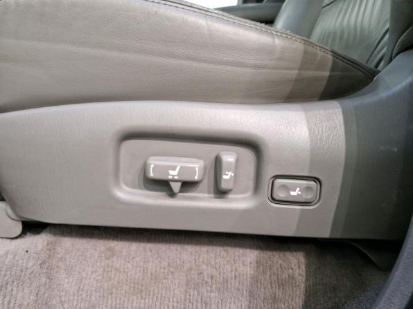 Toyota Land Cruiser 100 Series Рестайлинг 2 с пробегом 2006 года, цена 3 090 000 рублей, 127000 км, внедорожник, Автокод Объявления
