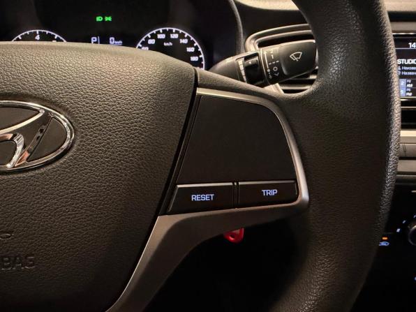 Hyundai Solaris II Рестайлинг с пробегом 2021 года, цена 1 599 000 рублей, 84000 км, седан, Автокод Объявления