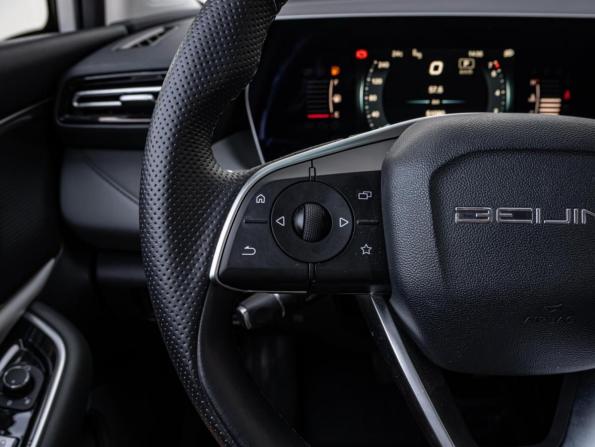 BAIC U5 Plus с пробегом 2024 года, цена 1 380 000 рублей, 51080 км, седан, Автокод Объявления