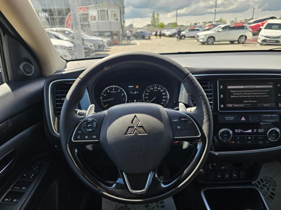 Mitsubishi Outlander III Рестайлинг 2 Тюмень  - изображение 17