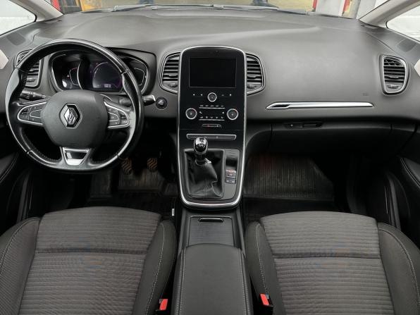Renault Scenic IV с пробегом 2018 года, цена 1 700 000 рублей, 225255 км, компактвэн, Автокод Объявления