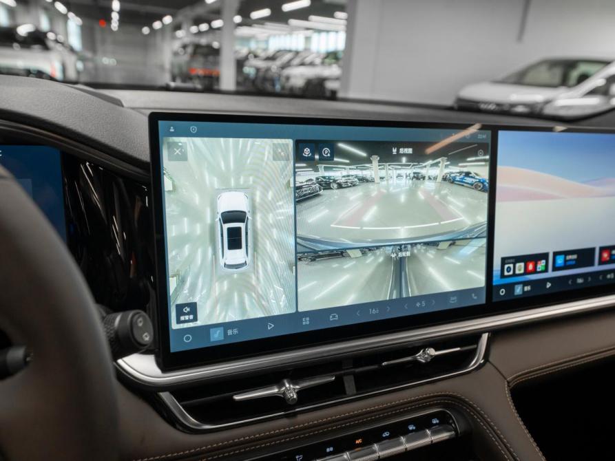 Geely Monjaro I Рестайлинг 2 Москва  - изображение 22