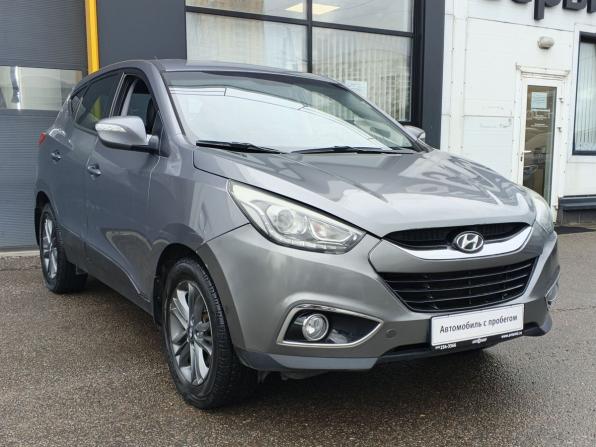 Hyundai ix35 I Рестайлинг с пробегом 2014 года, цена 1 000 000 рублей, 305153 км, внедорожник, Автокод Объявления
