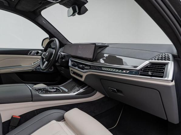 BMW X7 I (G07) Рестайлинг с пробегом 2025 года, цена 14 990 000 рублей, 13456 км, внедорожник, Автокод Объявления