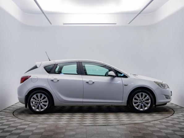 Opel Astra J с пробегом 2012 года, цена 505 000 рублей, 321854 км, хэтчбек, Автокод Объявления