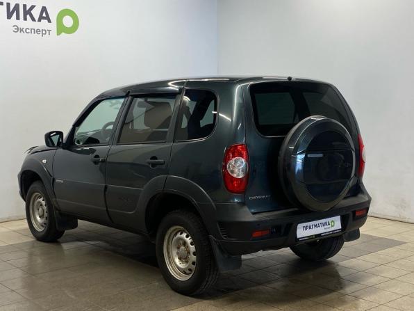 Chevrolet Niva I Рестайлинг с пробегом 2017 года, цена 599 000 рублей, 140000 км, внедорожник, Автокод Объявления