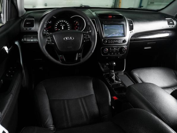 Kia Sorento II Рестайлинг с пробегом 2013 года, цена 1 799 000 рублей, 255194 км, внедорожник, Автокод Объявления