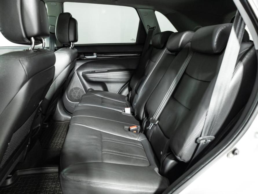 Kia Sorento II Рестайлинг Санкт-Петербург  - изображение 11