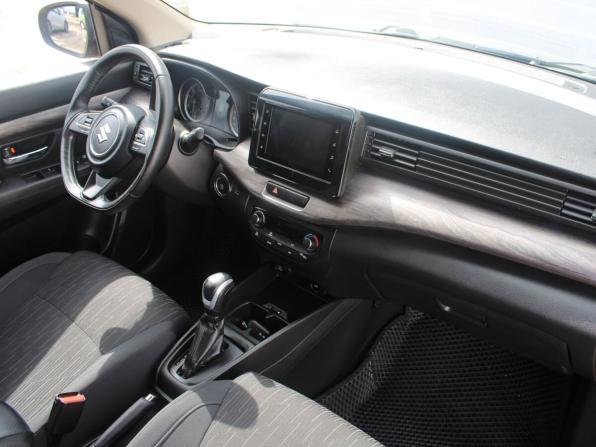 Suzuki Ertiga II Рестайлинг с пробегом 2023 года, цена 2 059 000 рублей, 43367 км, компактвэн, Автокод Объявления