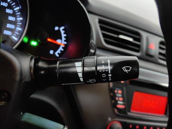 Kia Rio III с пробегом 2012 года, цена 748 000 рублей, 133920 км, седан, Автокод Объявления