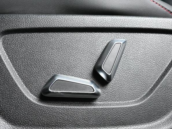 Geely Coolray I Рестайлинг с пробегом 2023 года, цена 1 899 000 рублей, 50522 км, внедорожник, Автокод Объявления