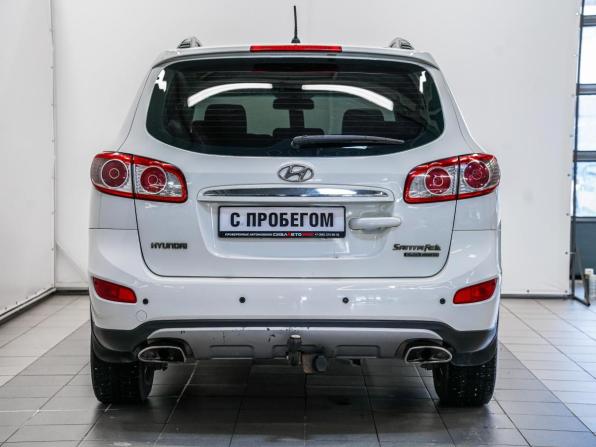 Hyundai Santa Fe II Рестайлинг с пробегом 2011 года, цена 1 200 000 рублей, 220421 км, внедорожник, Автокод Объявления