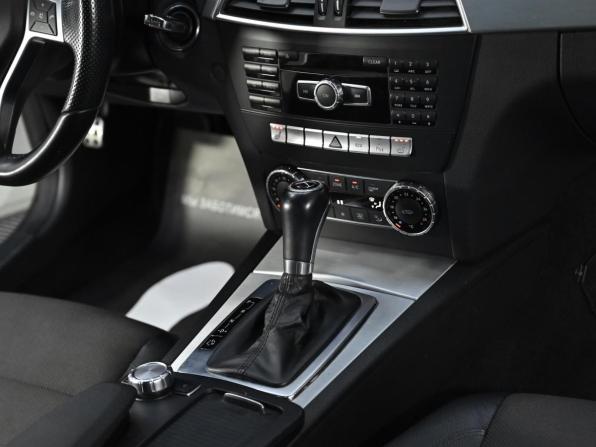 Mercedes-Benz C-Класс III (W204) Рестайлинг с пробегом 2012 года, цена 1 299 000 рублей, 148000 км, купе, Автокод Объявления