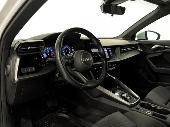Audi A3 IV (8Y) с пробегом 2021 года, цена 2 370 000 рублей, 97019 км, седан, Автокод Объявления