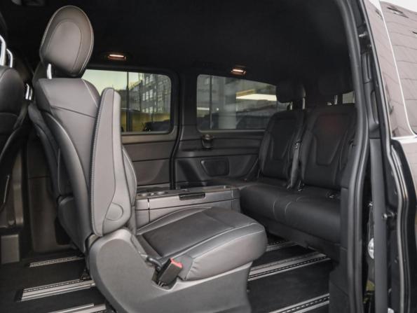 Mercedes-Benz V-Класс III (W447) Рестайлинг с пробегом 2021 года, цена 5 336 100 рублей, 139987 км, минивэн, Автокод Объявления