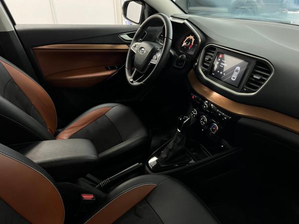Lada (ВАЗ) Vesta I Рестайлинг (NG) с пробегом 2024 года, цена 1 380 000 рублей, 30349 км, седан, Автокод Объявления