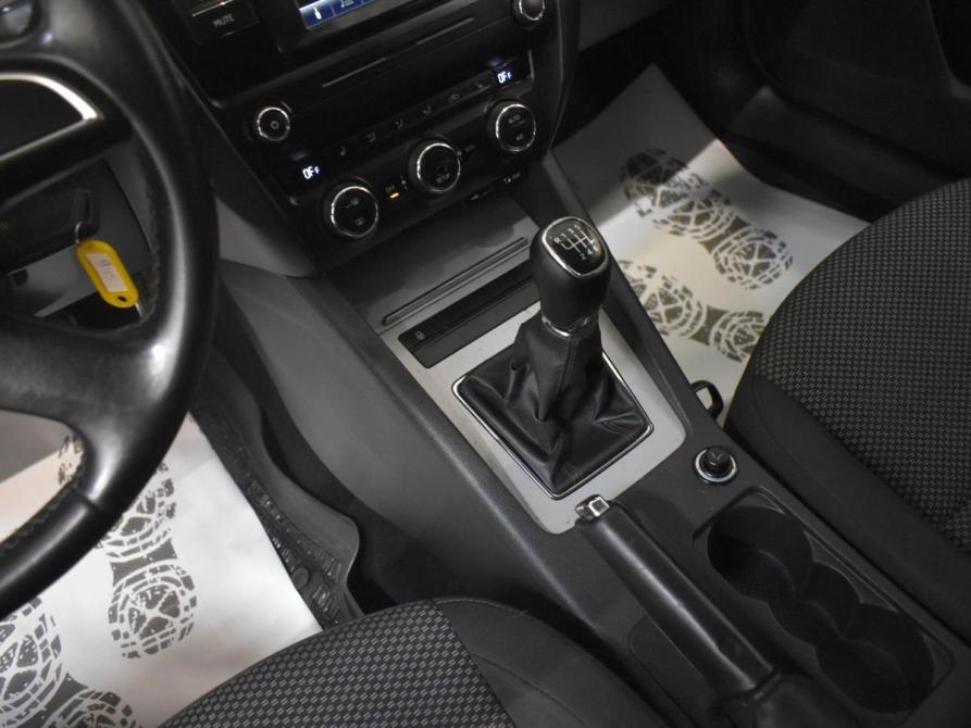 Skoda Octavia III (A7) Серпухов  - изображение 15