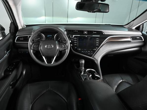 Toyota Camry VIII (XV70) с пробегом 2020 года, цена 3 399 000 рублей, 89169 км, седан, Автокод Объявления