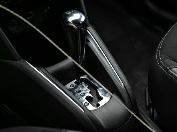 Peugeot 208 I с пробегом 2013 года, цена 480 000 рублей, 266746 км, хэтчбек, Автокод Объявления