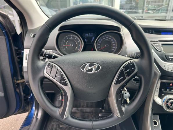 Hyundai Elantra V (MD) с пробегом 2011 года, цена 580 000 рублей, 270000 км, седан, Автокод Объявления