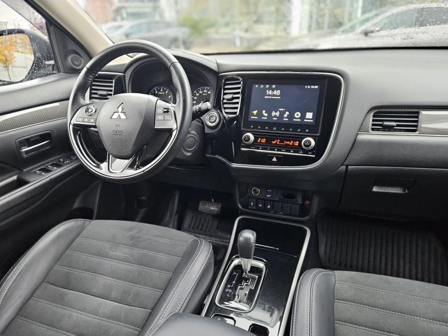 Mitsubishi Outlander III Рестайлинг 3 Санкт-Петербург  - изображение 13