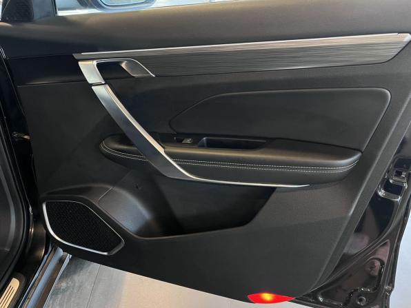 Geely Atlas Pro с пробегом 2021 года, цена 2 070 000 рублей, 97313 км, внедорожник, Автокод Объявления