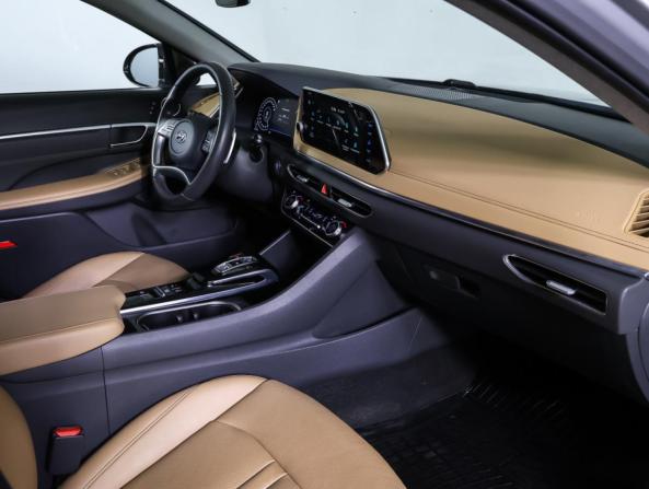 Hyundai Sonata VIII (DN8) с пробегом 2021 года, цена 2 548 000 рублей, 93517 км, седан, Автокод Объявления