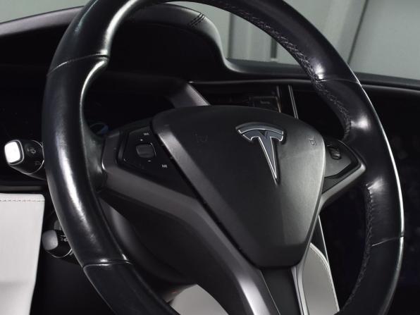 Tesla Model X I с пробегом 2020 года, цена 6 514 995 рублей, 93009 км, внедорожник, Автокод Объявления