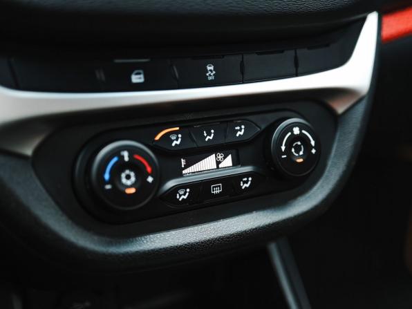 Lada (ВАЗ) Vesta I с пробегом 2019 года, цена 1 179 000 рублей, 101500 км, универсал, Автокод Объявления