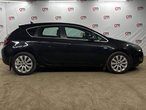 Opel Astra J с пробегом 2011 года, цена 529 000 рублей, 220000 км, хэтчбек, Автокод Объявления