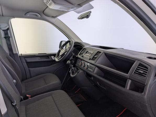Volkswagen Caravelle T6 с пробегом 2019 года, цена 3 500 000 рублей, 96381 км, минивэн, Автокод Объявления