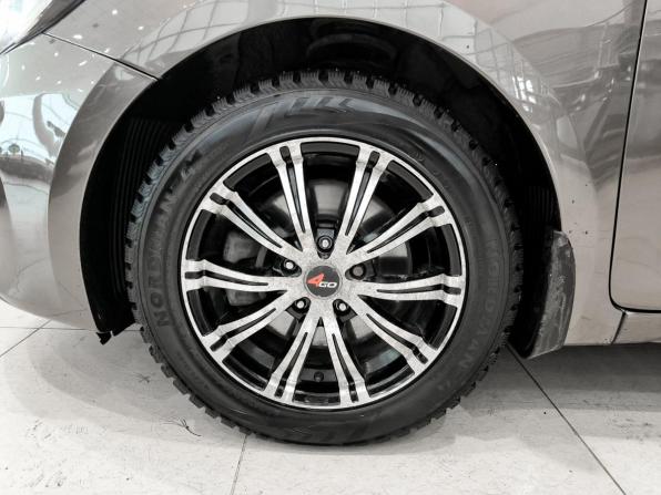 Kia Ceed II Рестайлинг с пробегом 2018 года, цена 1 350 000 рублей, 127730 км, хэтчбек, Автокод Объявления