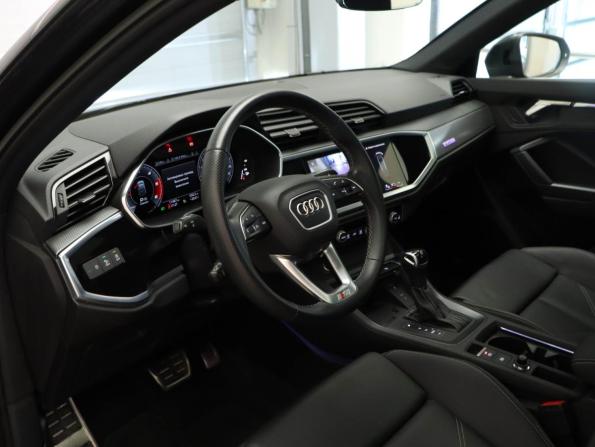 Audi Q3 Sportback II (F3) с пробегом 2022 года, цена 4 998 000 рублей, 11466 км, внедорожник, Автокод Объявления