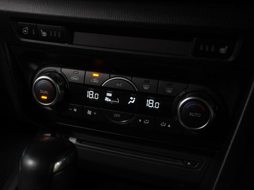 Mazda Axela III Рестайлинг Воронеж  - изображение 22