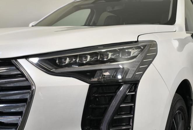 Haval Jolion I Рестайлинг с пробегом 2023 года, цена 2 059 000 рублей, 27879 км, внедорожник, Автокод Объявления