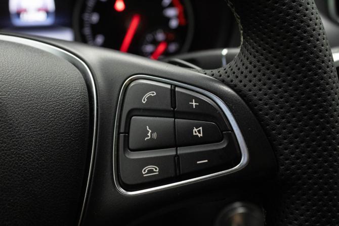 Mercedes-Benz B-Класс II (W246) Рестайлинг с пробегом 2016 года, цена 1 349 000 рублей, 115940 км, хэтчбек, Автокод Объявления