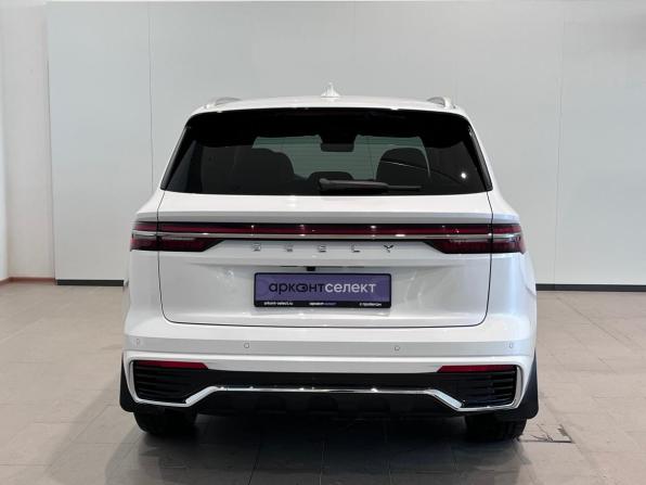 Geely Monjaro I с пробегом 2024 года, цена 3 550 000 рублей, 16891 км, внедорожник, Автокод Объявления