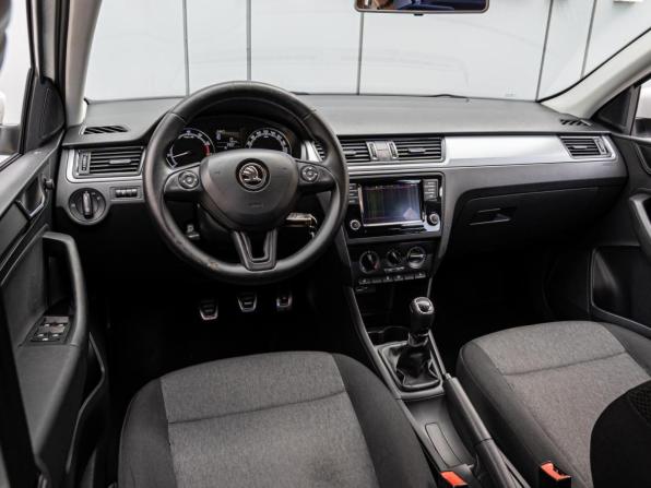 Skoda Rapid I Рестайлинг с пробегом 2018 года, цена 1 078 000 рублей, 190726 км, лифтбек, Автокод Объявления
