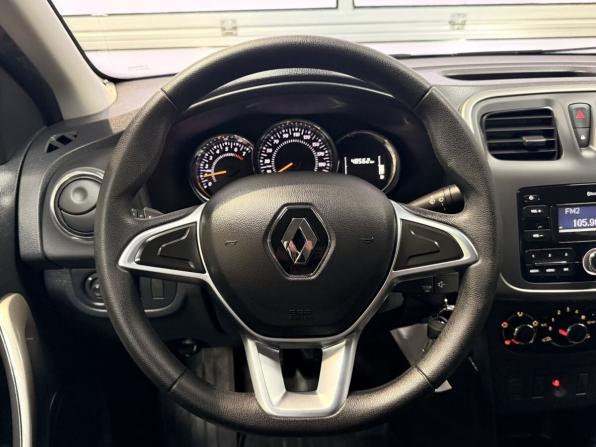 Renault Logan II Рестайлинг с пробегом 2019 года, цена 1 290 000 рублей, 48500 км, седан, Автокод Объявления