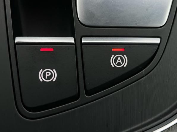 Audi A4 V (B9) с пробегом 2019 года, цена 2 170 000 рублей, 132300 км, седан, Автокод Объявления
