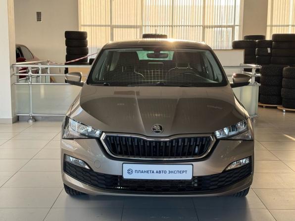 Skoda Rapid II с пробегом 2021 года, цена 1 560 000 рублей, 83869 км, лифтбек, Автокод Объявления