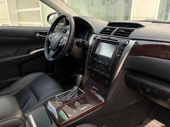 Toyota Camry VII (XV50) Рестайлинг 2 с пробегом 2017 года, цена 2 045 000 рублей, 146350 км, седан, Автокод Объявления