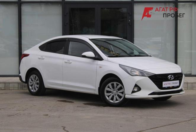 Hyundai Solaris II Рестайлинг с пробегом 2021 года, цена 1 660 000 рублей, 84642 км, седан, Автокод Объявления