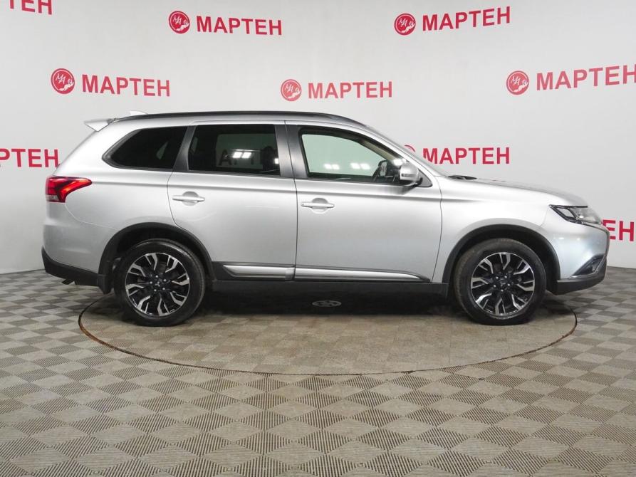 Mitsubishi Outlander III Рестайлинг 3 Вологда  - изображение 4