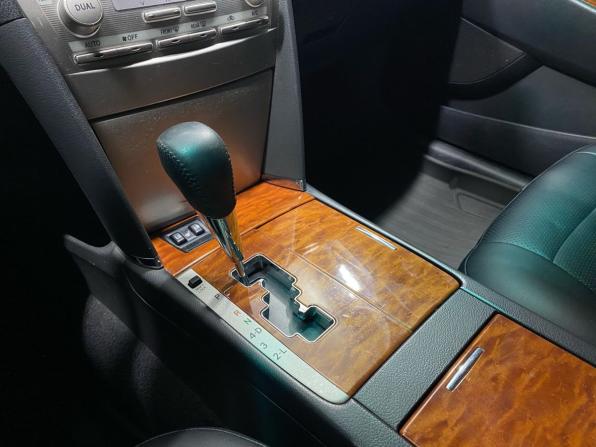 Toyota Camry VI (XV40) Рестайлинг с пробегом 2011 года, цена 1 049 000 рублей, 271000 км, седан, Автокод Объявления