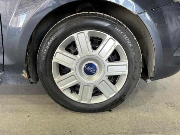 Ford Focus II Рестайлинг с пробегом 2008 года, цена 435 000 рублей, 244637 км, хэтчбек, Автокод Объявления