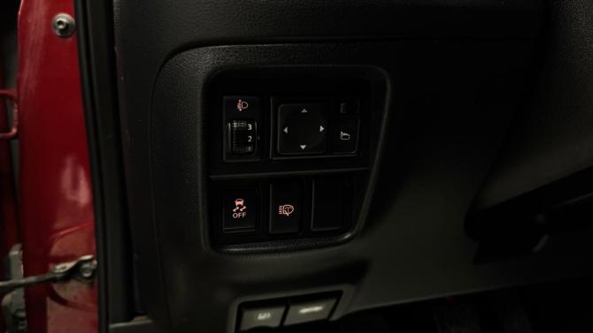 Nissan Juke I с пробегом 2011 года, цена 860 000 рублей, 102707 км, внедорожник, Автокод Объявления