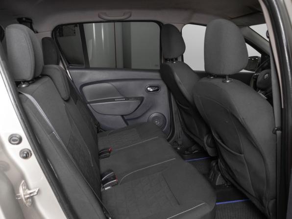 Renault Sandero II с пробегом 2016 года, цена 858 600 рублей, 202180 км, хэтчбек, Автокод Объявления